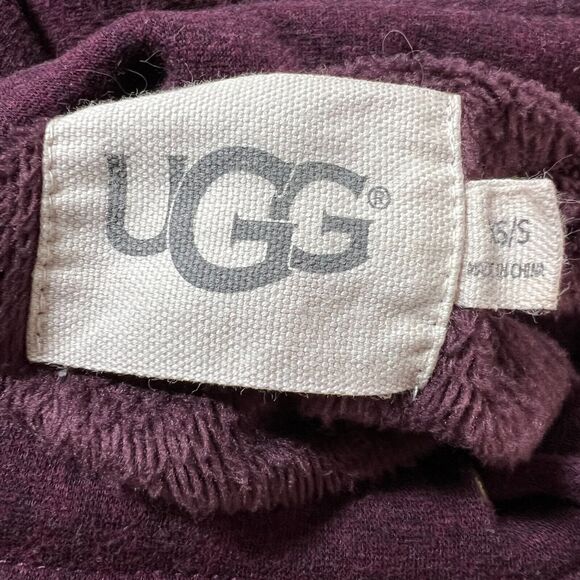 UGG Women's‎ Size XS/S Charlynne Poncho Maroon Cowl Neck Fleece Poncho - Picture 7 of 9